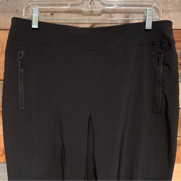 Chico's ZENERGY UPF Neema Side-Pocket Crop Pants Black Size 2 [U.S. 12] - Picture 5 of 15